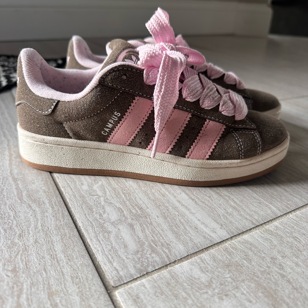 Adidas Campus Sneakers - Brown and Pink